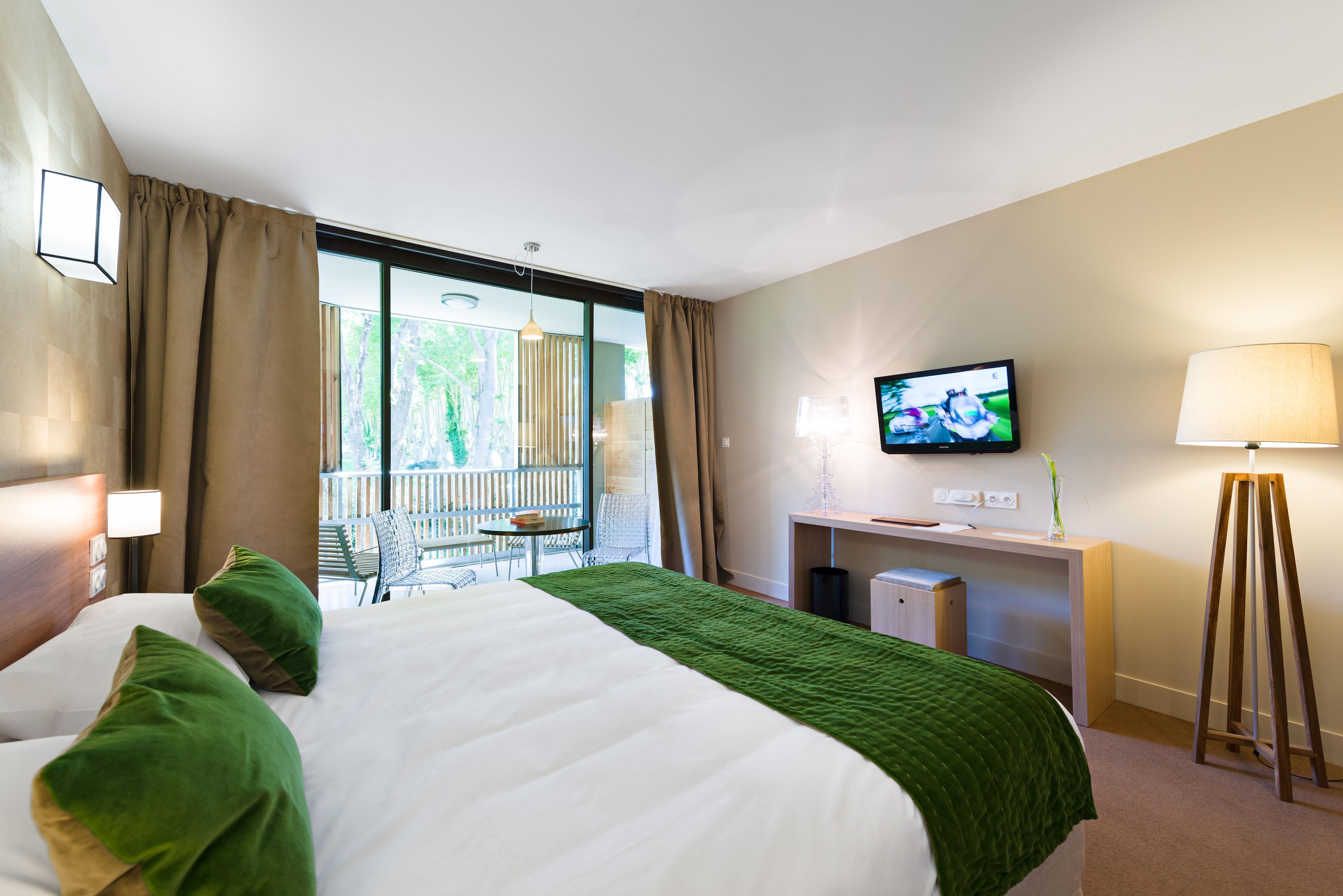Le Moulin De Vernegues Hotel & Spa Mallemort Buitenkant foto