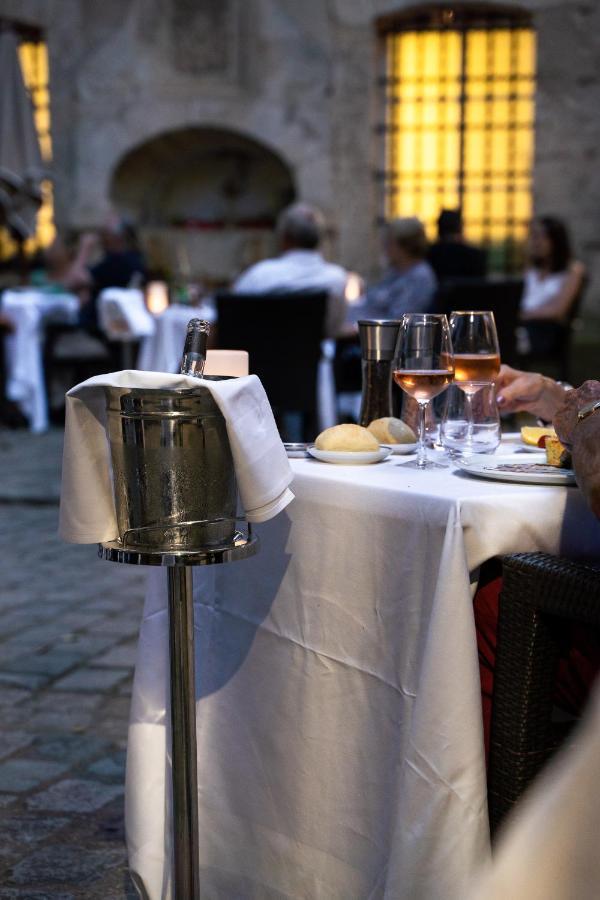 Le Moulin De Vernegues Hotel & Spa Mallemort Buitenkant foto